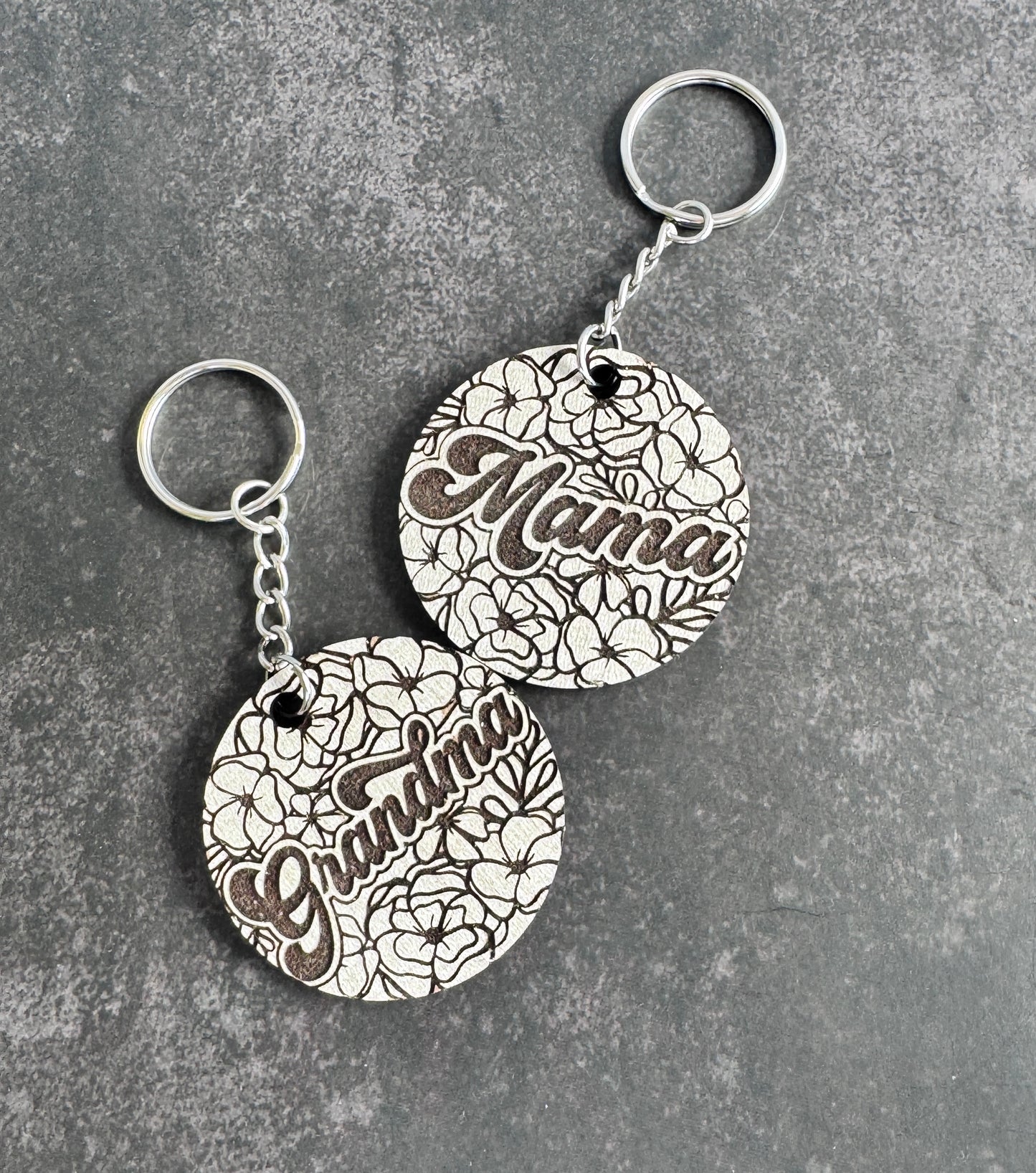 Mama or Grandma Floral Keychain – Laser Engraved 1.5" Round Wood Gift – Mother's Day or Grandma Gift Idea