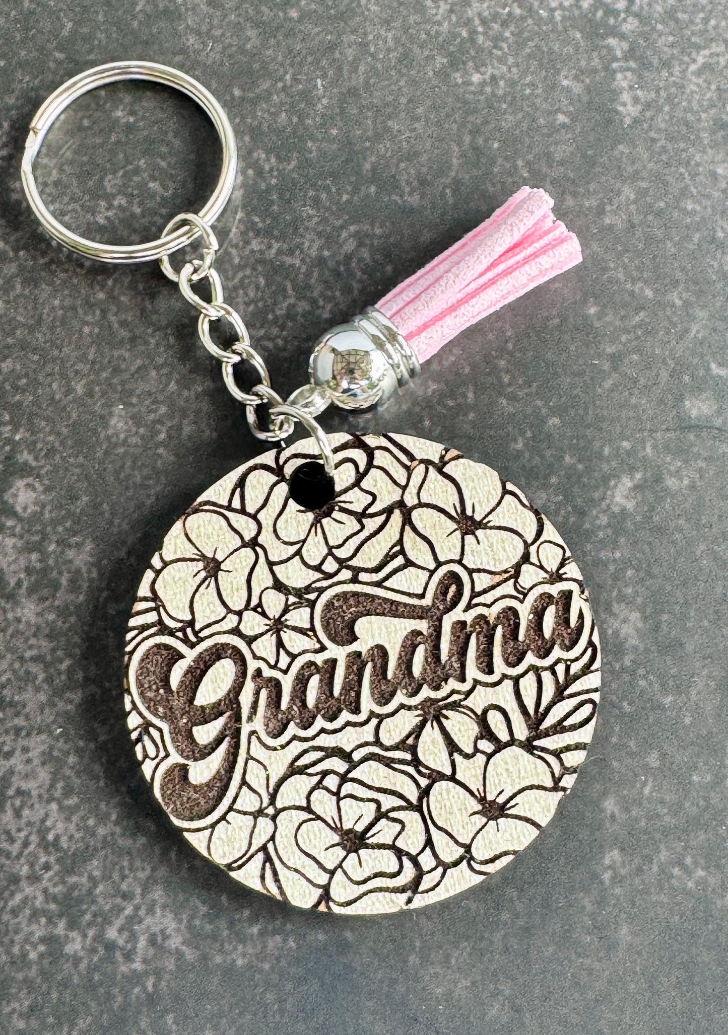 Mama or Grandma Floral Keychain – Laser Engraved 1.5" Round Wood Gift – Mother's Day or Grandma Gift Idea